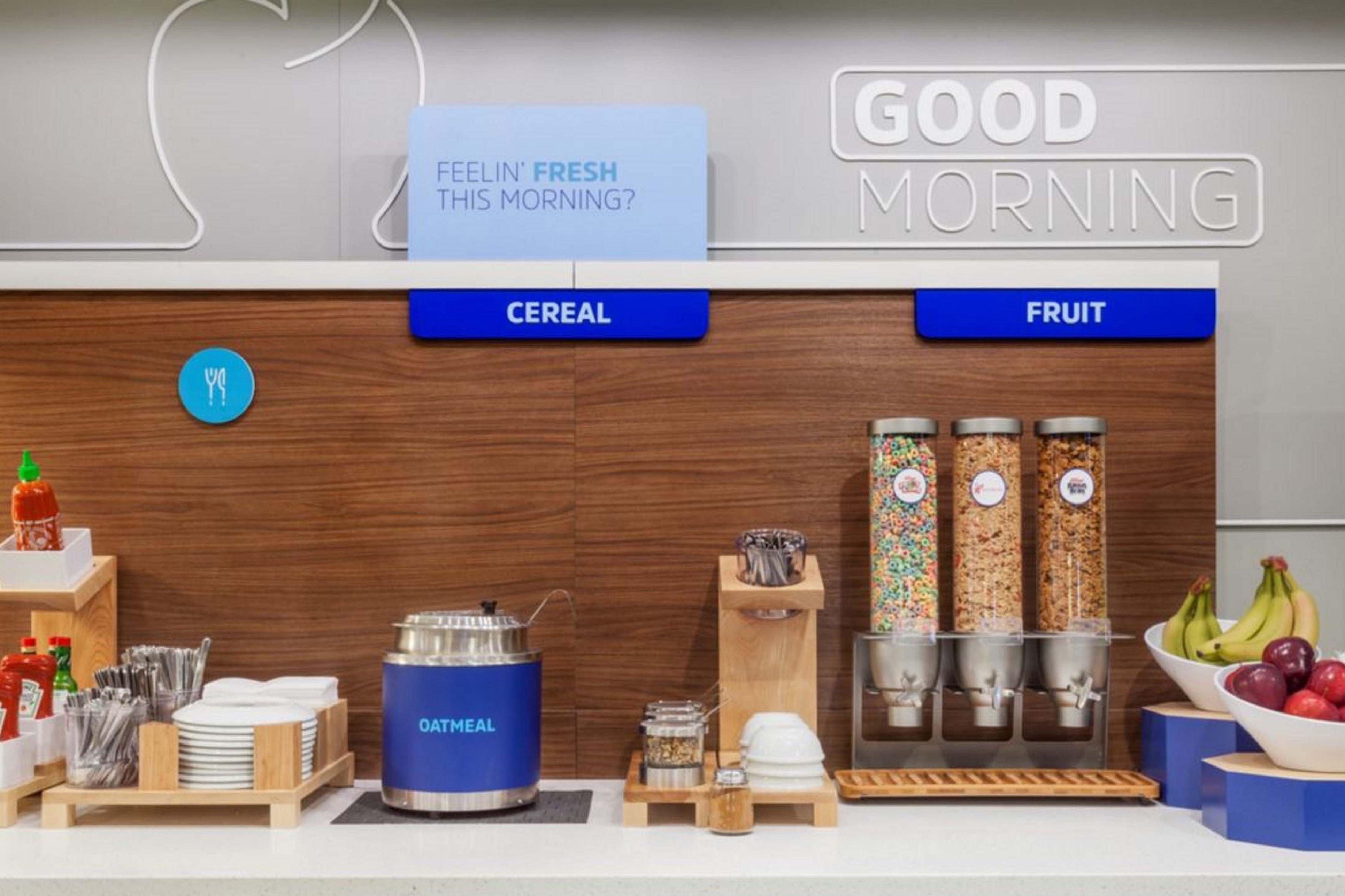 Holiday Inn Express Hotel & Suites Swansea By Ihg Экстерьер фото