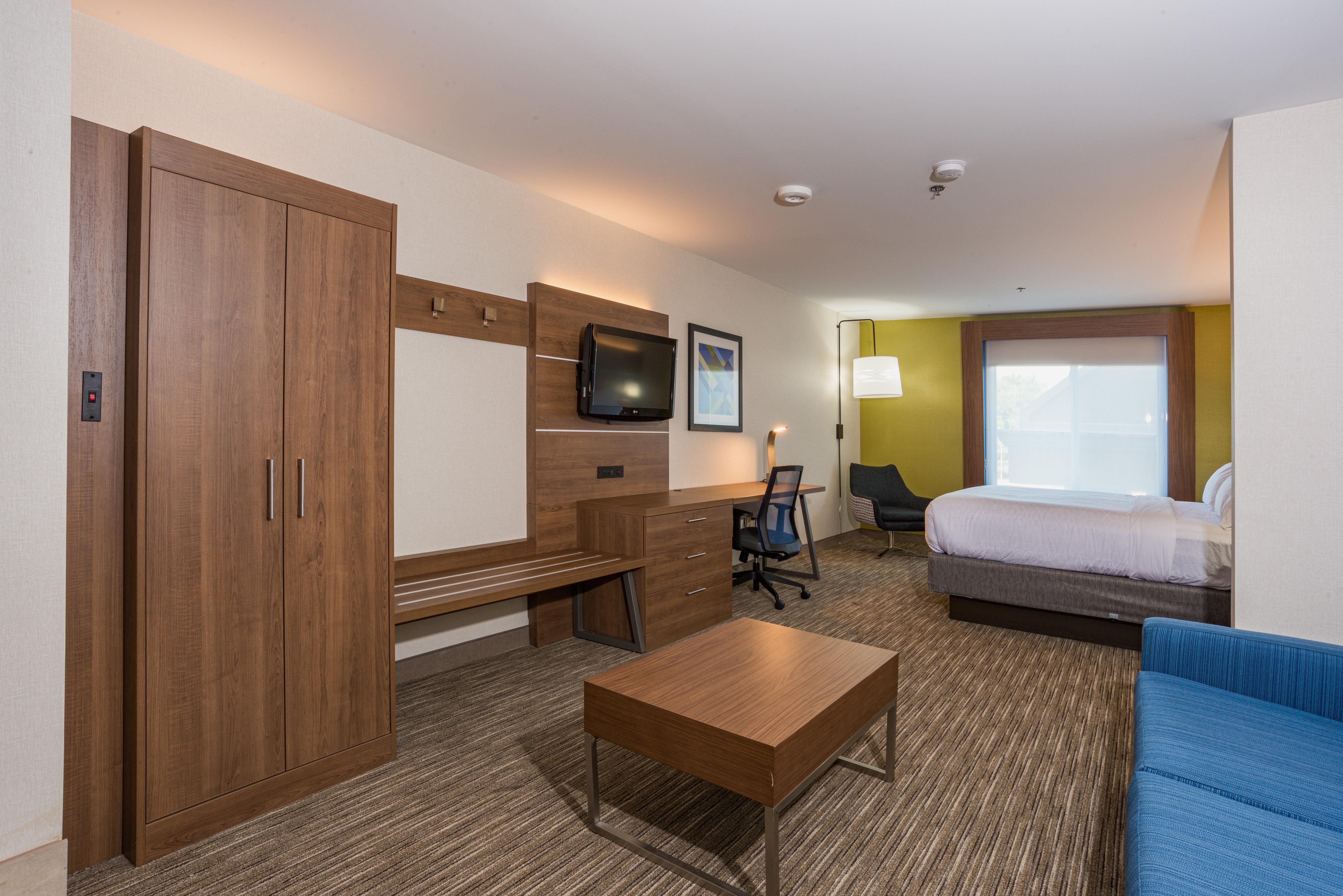 Holiday Inn Express Hotel & Suites Swansea By Ihg Экстерьер фото